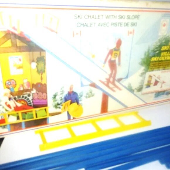Rare 1974 Barbie SKI RESORT Vintage Barbie SKI VILLAGE #7412 CANADA Pretend Play - Picture 6 of 7
